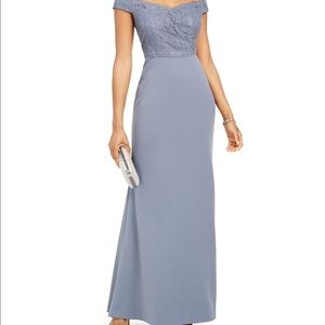 Adriana Papel Off-The-Shoulder
Lace Gown Size 14 Color Gray Blue